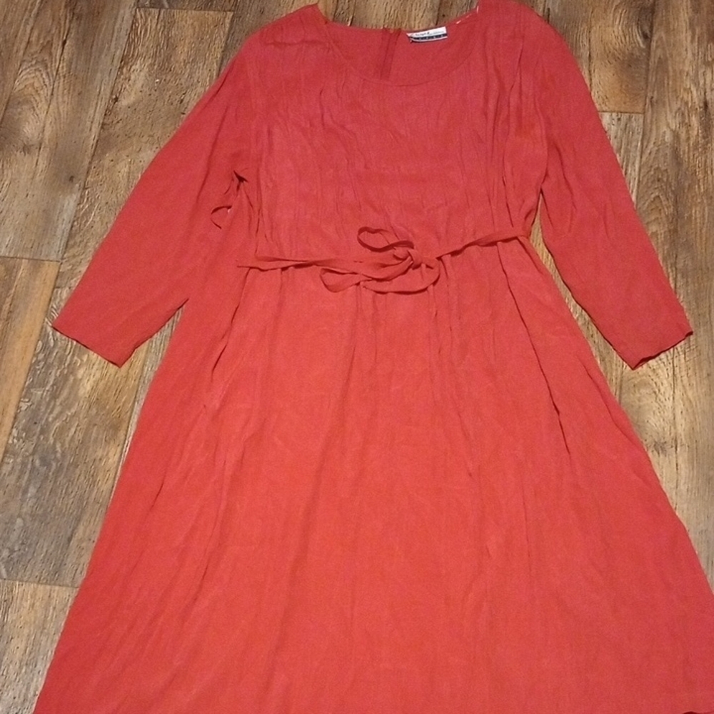 Chic Long Sleeve Diana Marco Red Dress With Pleated Front